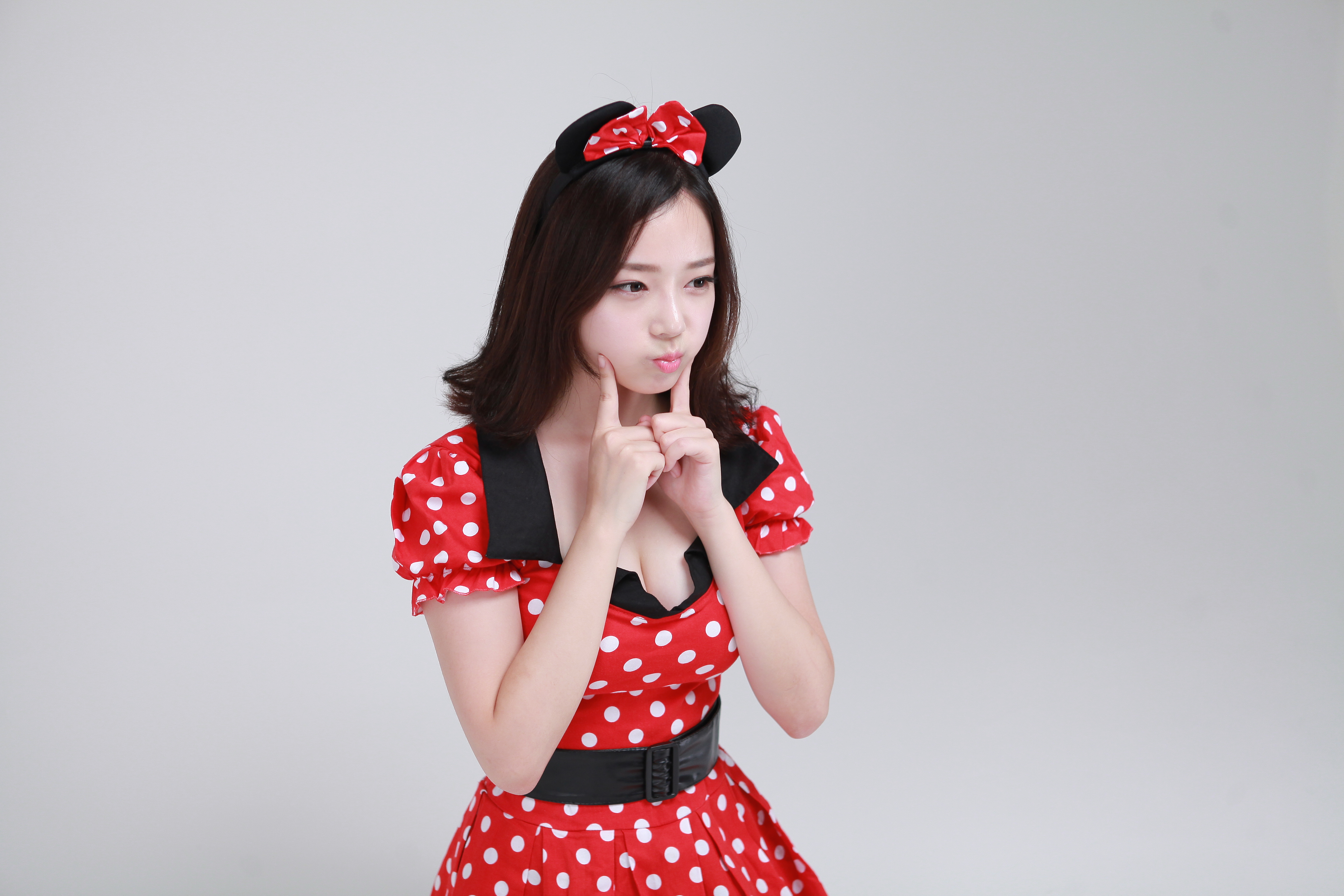 미분류 / 한지연 871장 6.15GB